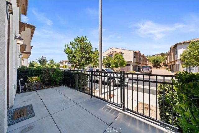 40434 Calle Real, Murrieta, CA 92563