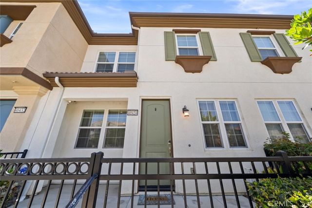 40434 Calle Real, Murrieta, CA 92563