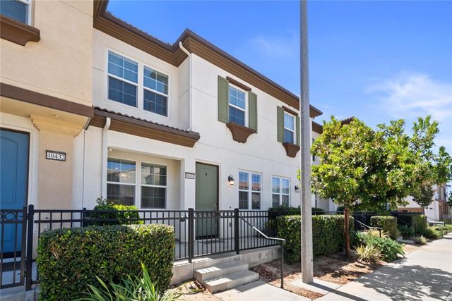 40434 Calle Real, Murrieta, CA 92563