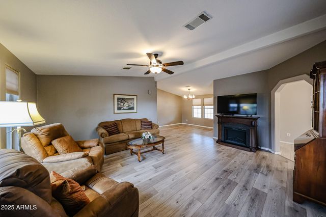 3901 E PINNACLE PEAK Road 87, Phoenix, AZ 85050