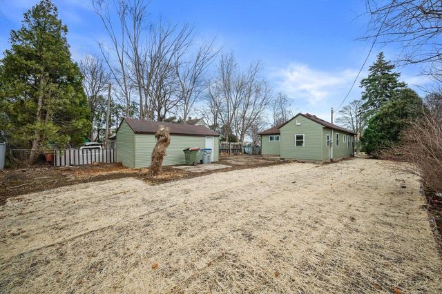 5375 N 64th STREET, Milwaukee, WI 53218