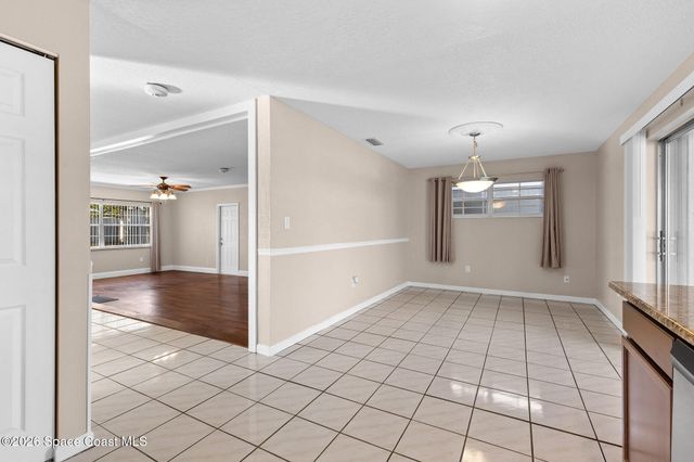 998 Kings Post Road, Rockledge, FL 32955