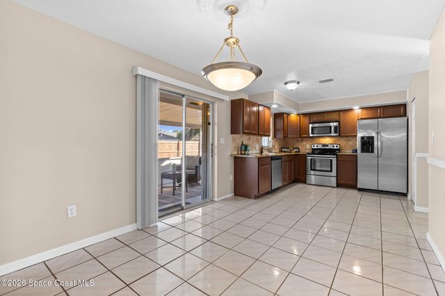 998 Kings Post Road, Rockledge, FL 32955