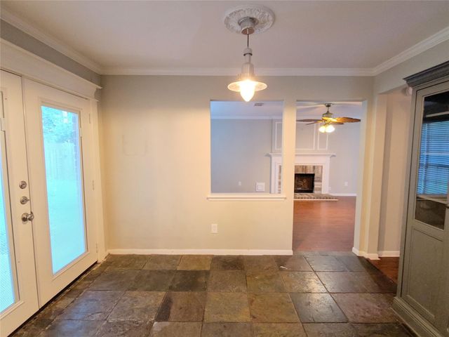 15 Thorn Berry Place, Spring, TX 77381