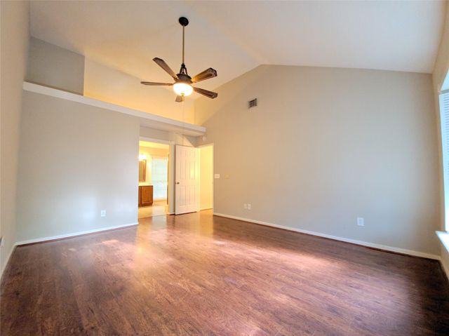 15 Thorn Berry Place, Spring, TX 77381