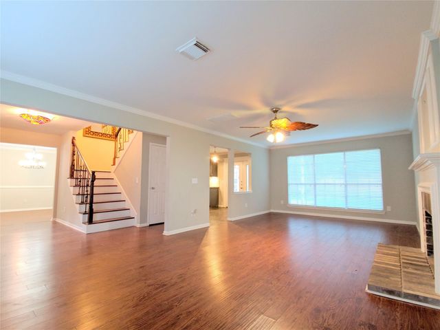 15 Thorn Berry Place, Spring, TX 77381