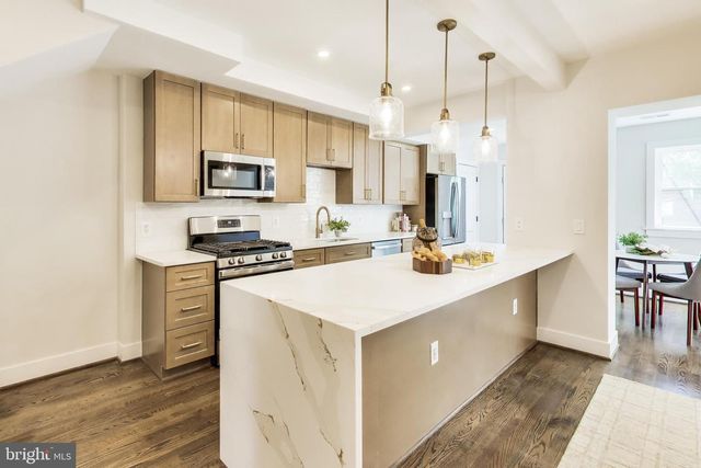 3527 HERTFORD PL NW, Washington, DC 20010