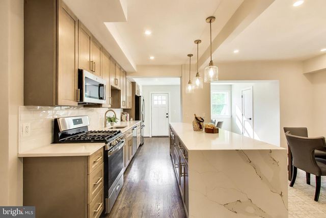 3527 HERTFORD PL NW, Washington, DC 20010
