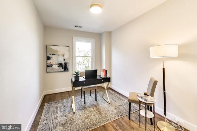 3527 HERTFORD PL NW, Washington, DC 20010