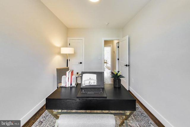 3527 HERTFORD PL NW, Washington, DC 20010