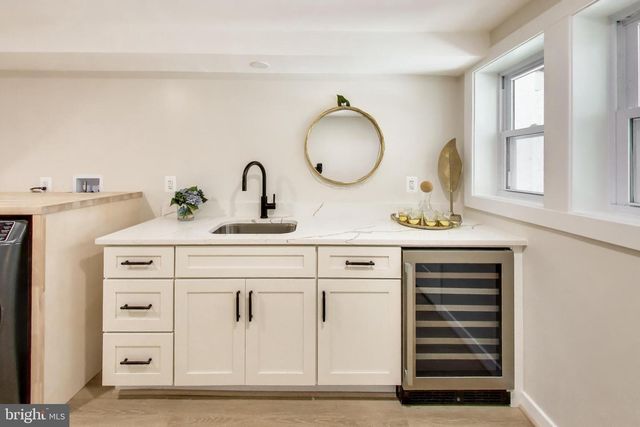 3527 HERTFORD PL NW, Washington, DC 20010