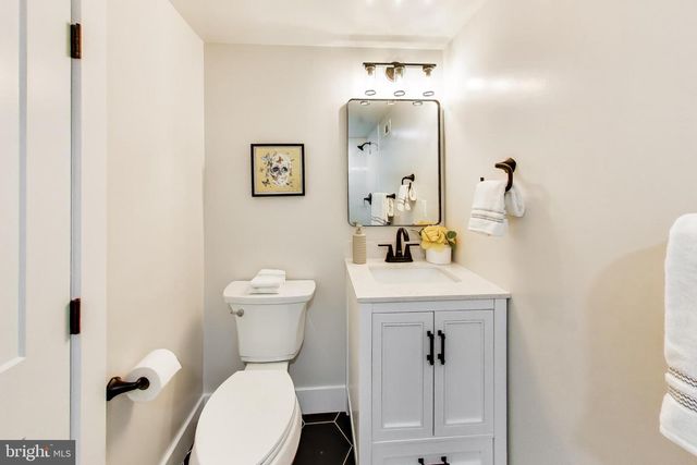 3527 HERTFORD PL NW, Washington, DC 20010