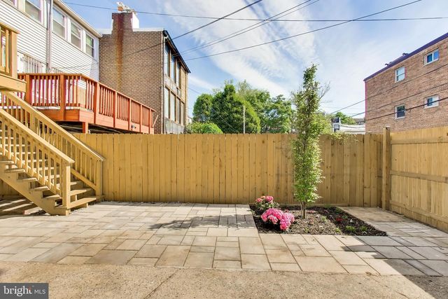 3527 HERTFORD PL NW, Washington, DC 20010