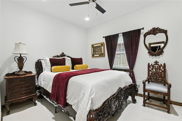 1700 6th St, Ingleside, TX 78362