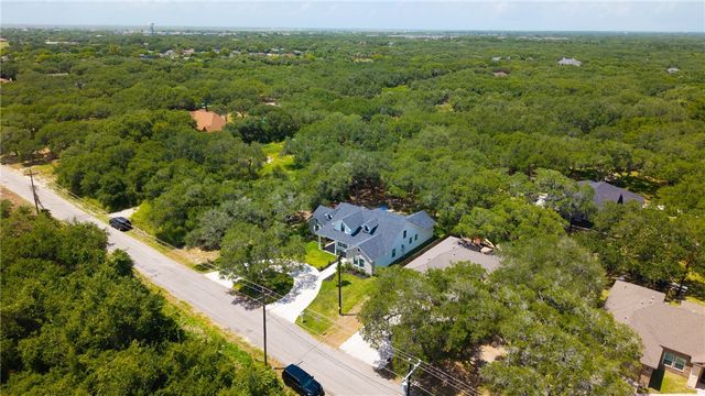 1700 6th St, Ingleside, TX 78362