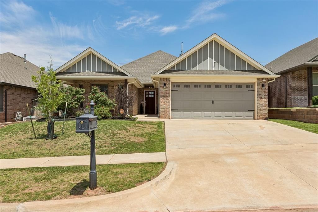 813 NW 192nd Terrace, Edmond, OK 73012