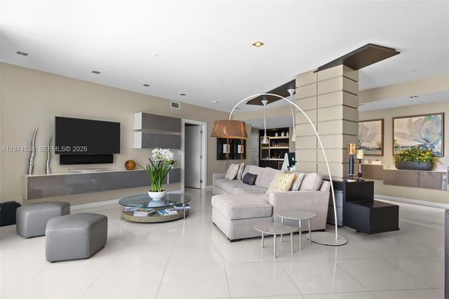 9601 Collins Avenue 1208, Bal Harbour, FL 33154