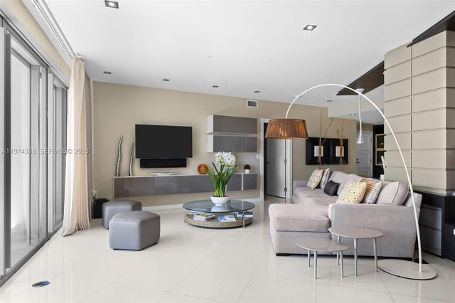 9601 Collins Avenue 1208, Bal Harbour, FL 33154