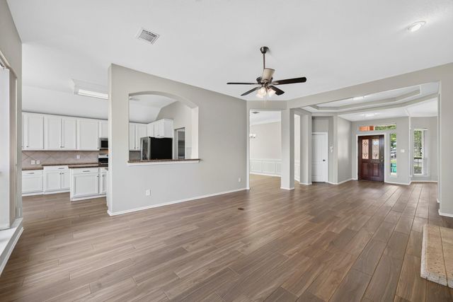 10318 Linden Springs Drive, Houston, TX 77095