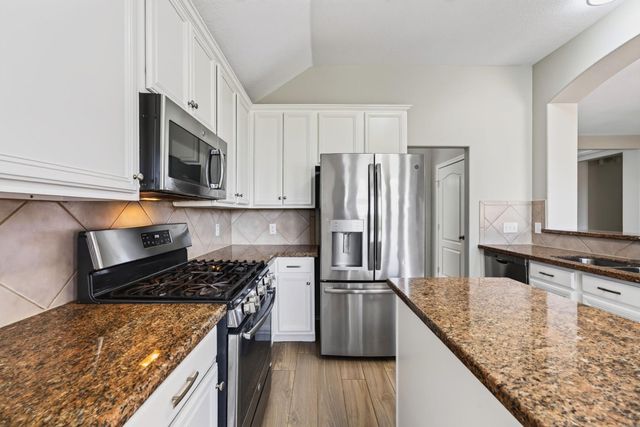 10318 Linden Springs Drive, Houston, TX 77095