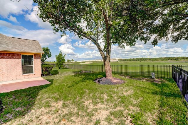 10318 Linden Springs Drive, Houston, TX 77095