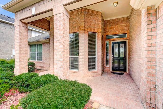 10318 Linden Springs Drive, Houston, TX 77095