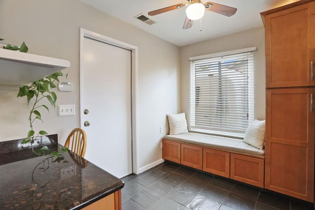 1020 Port Chelsea Cir, Lodi, CA 95240