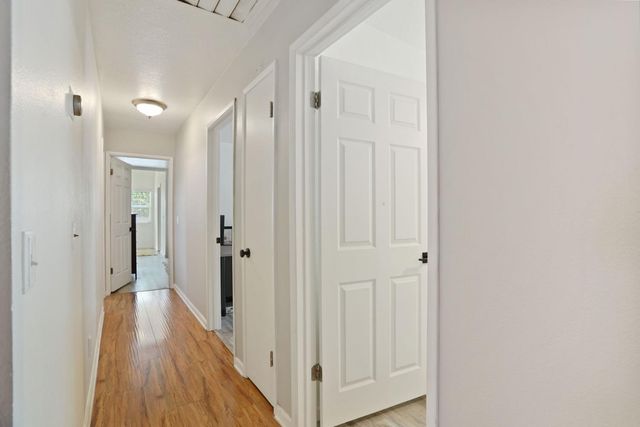 1020 Port Chelsea Cir, Lodi, CA 95240