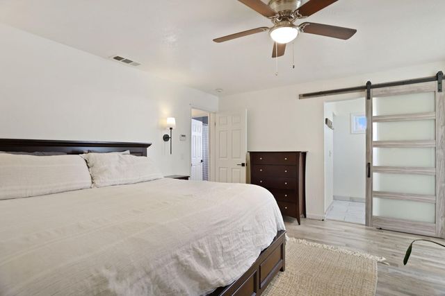 1020 Port Chelsea Cir, Lodi, CA 95240
