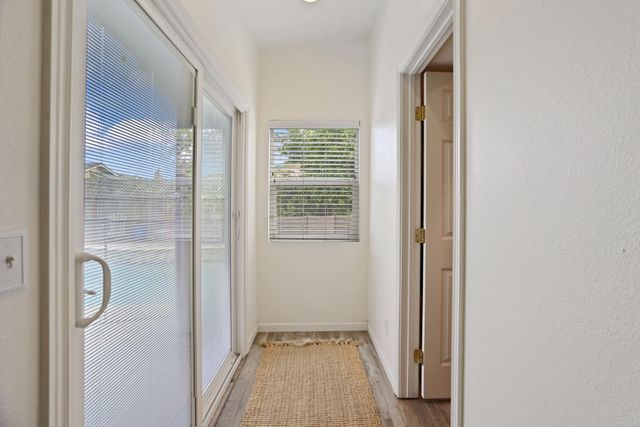 1020 Port Chelsea Cir, Lodi, CA 95240
