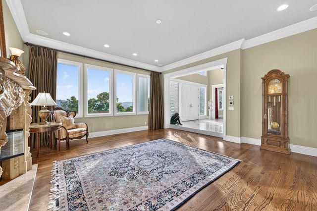 9540 Via Del Oro, Gilroy, CA 95020