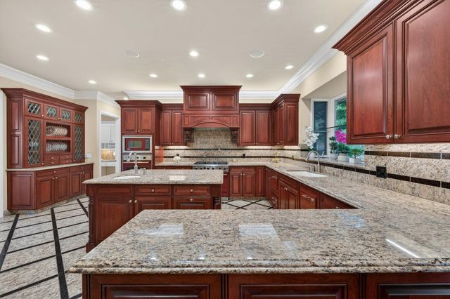 9540 Via Del Oro, Gilroy, CA 95020