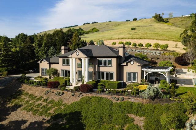 9540 Via Del Oro, Gilroy, CA 95020