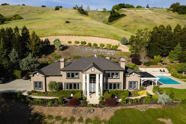 9540 Via Del Oro, Gilroy, CA 95020