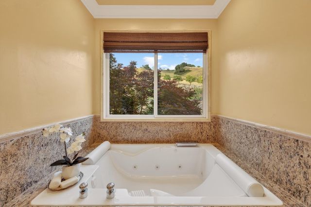 9540 Via Del Oro, Gilroy, CA 95020