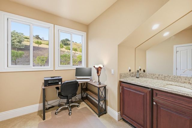 9540 Via Del Oro, Gilroy, CA 95020