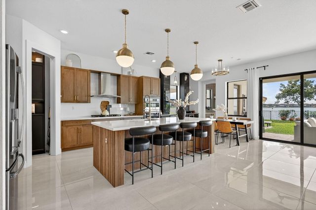 9280 W Parkland Bay Trail, Parkland, FL 33076