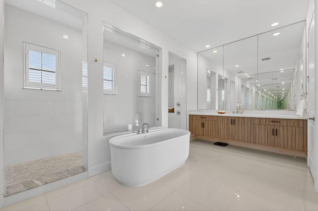 9280 W Parkland Bay Trail, Parkland, FL 33076