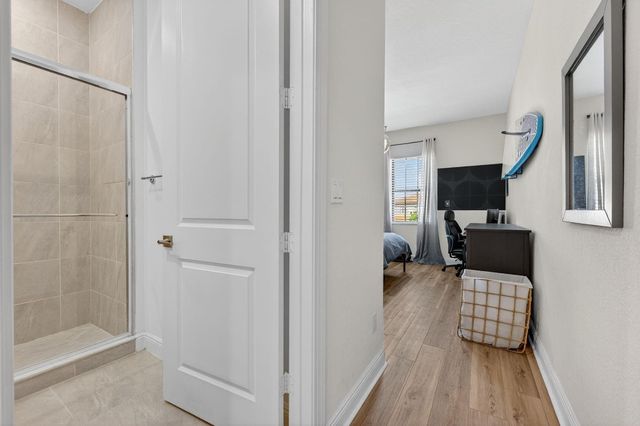 9280 W Parkland Bay Trail, Parkland, FL 33076