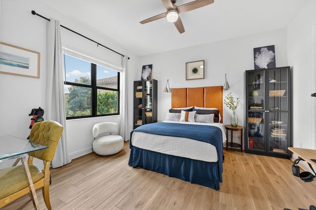 9280 W Parkland Bay Trail, Parkland, FL 33076