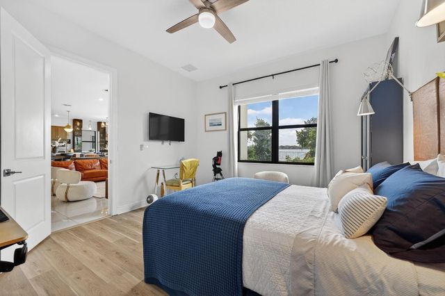 9280 W Parkland Bay Trail, Parkland, FL 33076