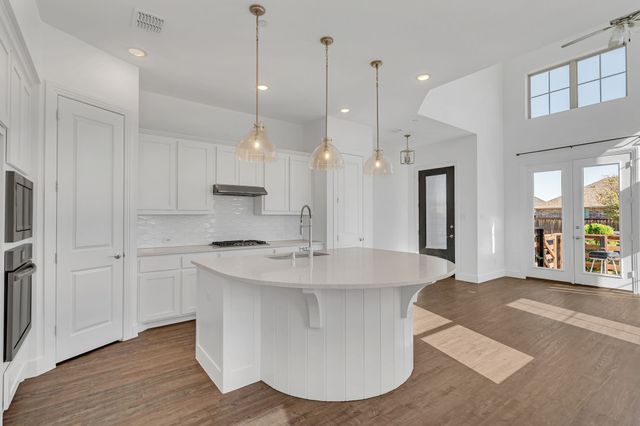 448 Somerville Drive, Mckinney, TX 75071