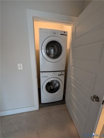 2715 Acadia Dr, Henrico, VA 23294