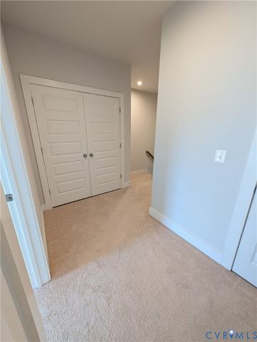 2715 Acadia Dr, Henrico, VA 23294