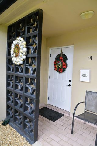 1027 S South Drive A, Delray Beach, FL 33445