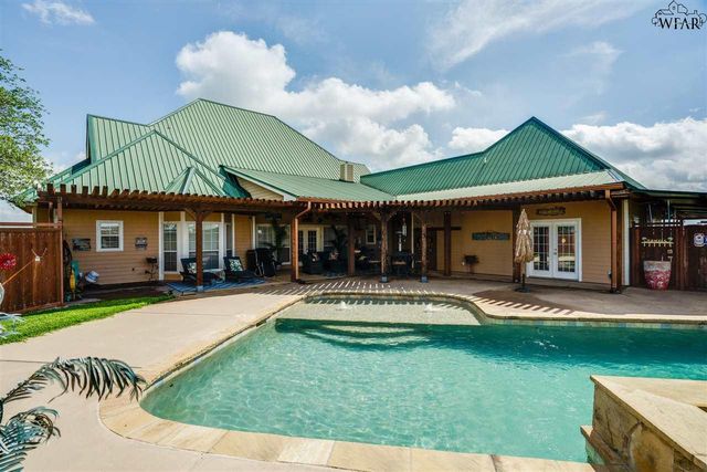 1328 HWY 287, Henrietta, TX 76365