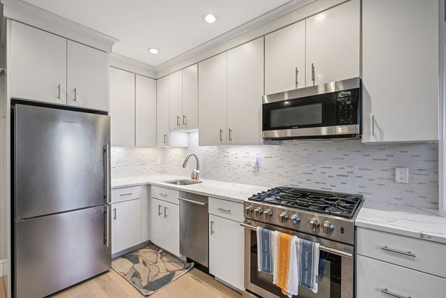 600 Shirley 4, Winthrop, MA 02152