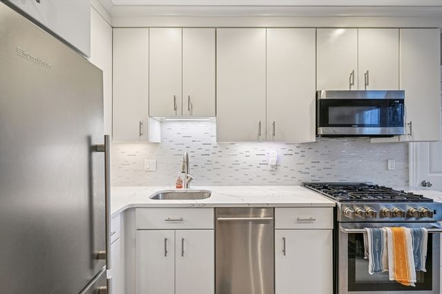 600 Shirley 4, Winthrop, MA 02152