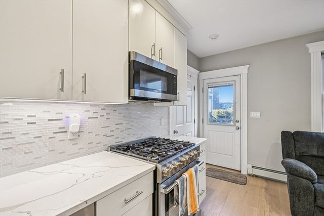 600 Shirley 4, Winthrop, MA 02152