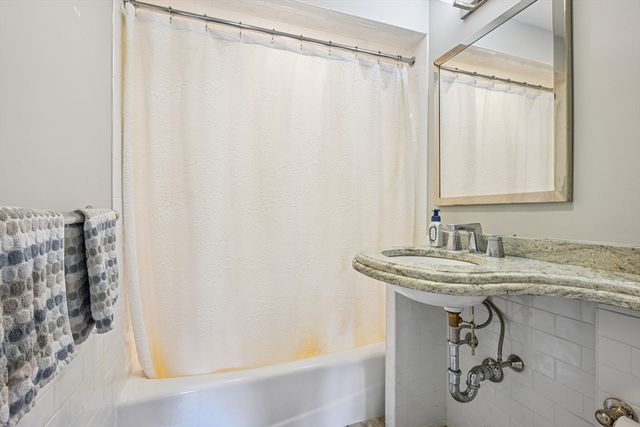 600 Shirley 4, Winthrop, MA 02152